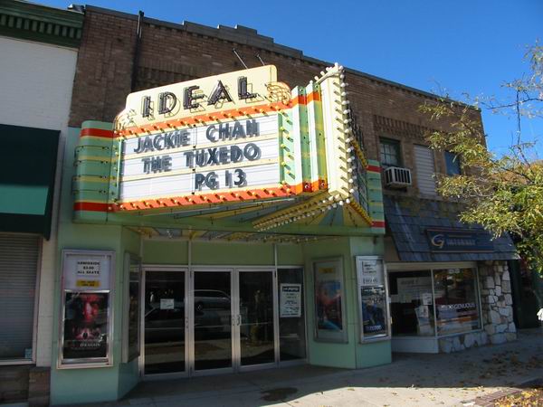 Ideal Theatre - Recent Shot (newer photo)